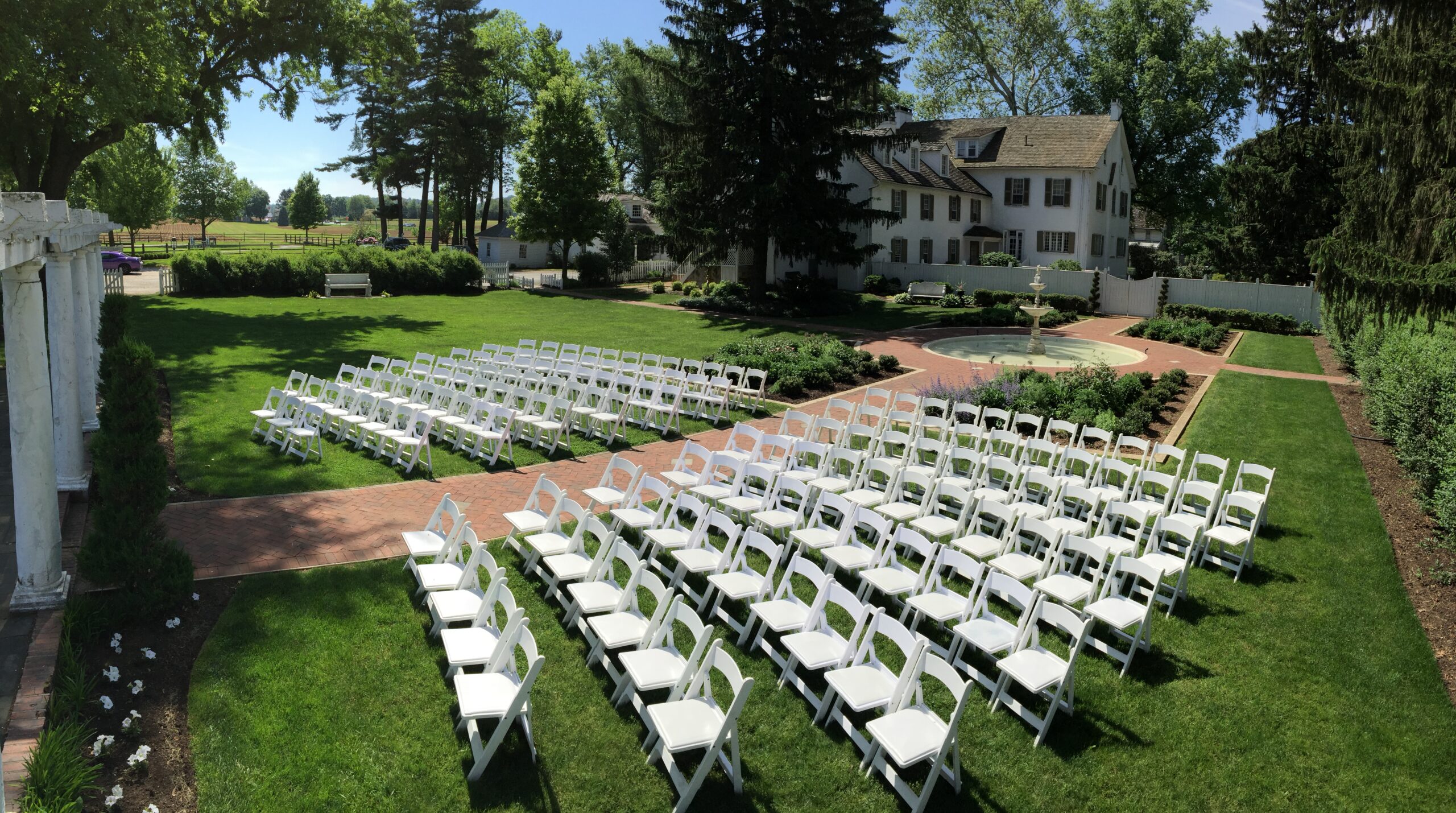 formal-garden-ceremonies-white-chimneys-estates